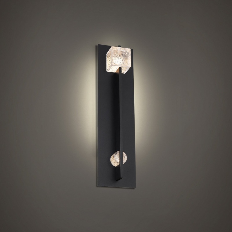 Scepter Outdoor Wall Sconce