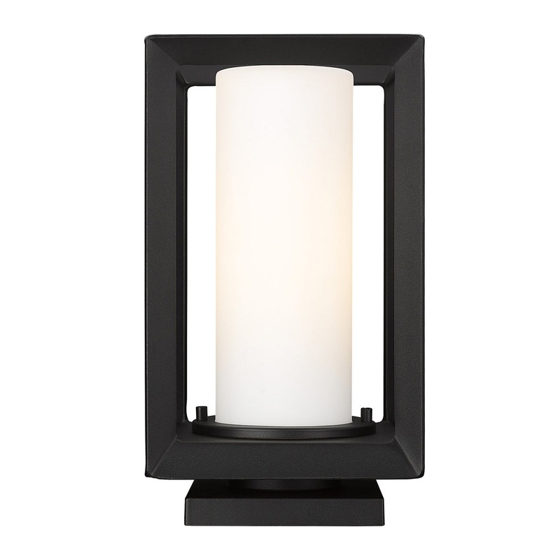 Smyth  Outdoor Pier Mount