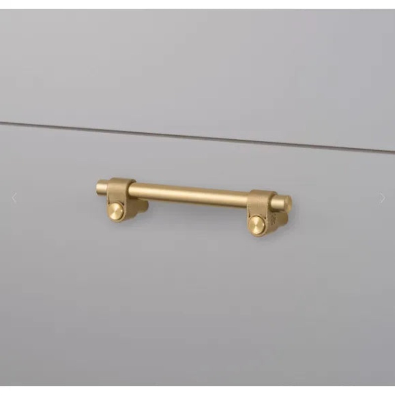 Pull Bar – Cast