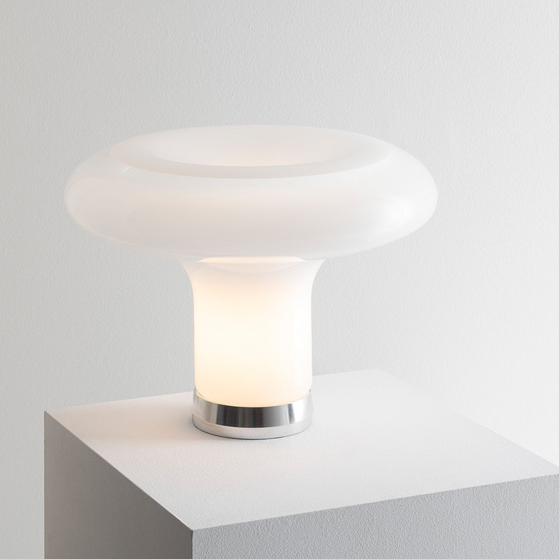 Lesbo Table Lamp